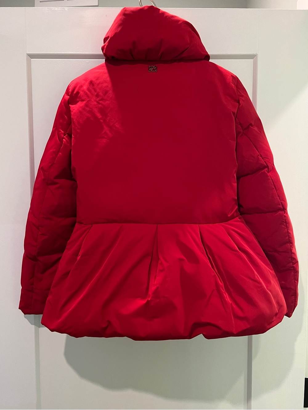 CH Carolina Herrera Red Peplum Puffer Coat Down Feather High Stand Collar S - Picture 3 of 11